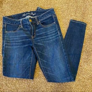 AEO Super Stretch Jeggings Jeans Dark Wash 8